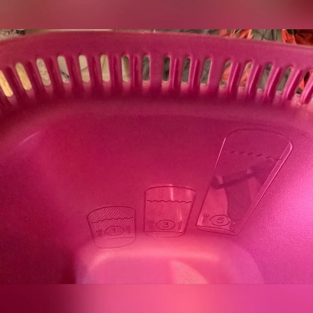 Tupperware Microwave Pasta Maker